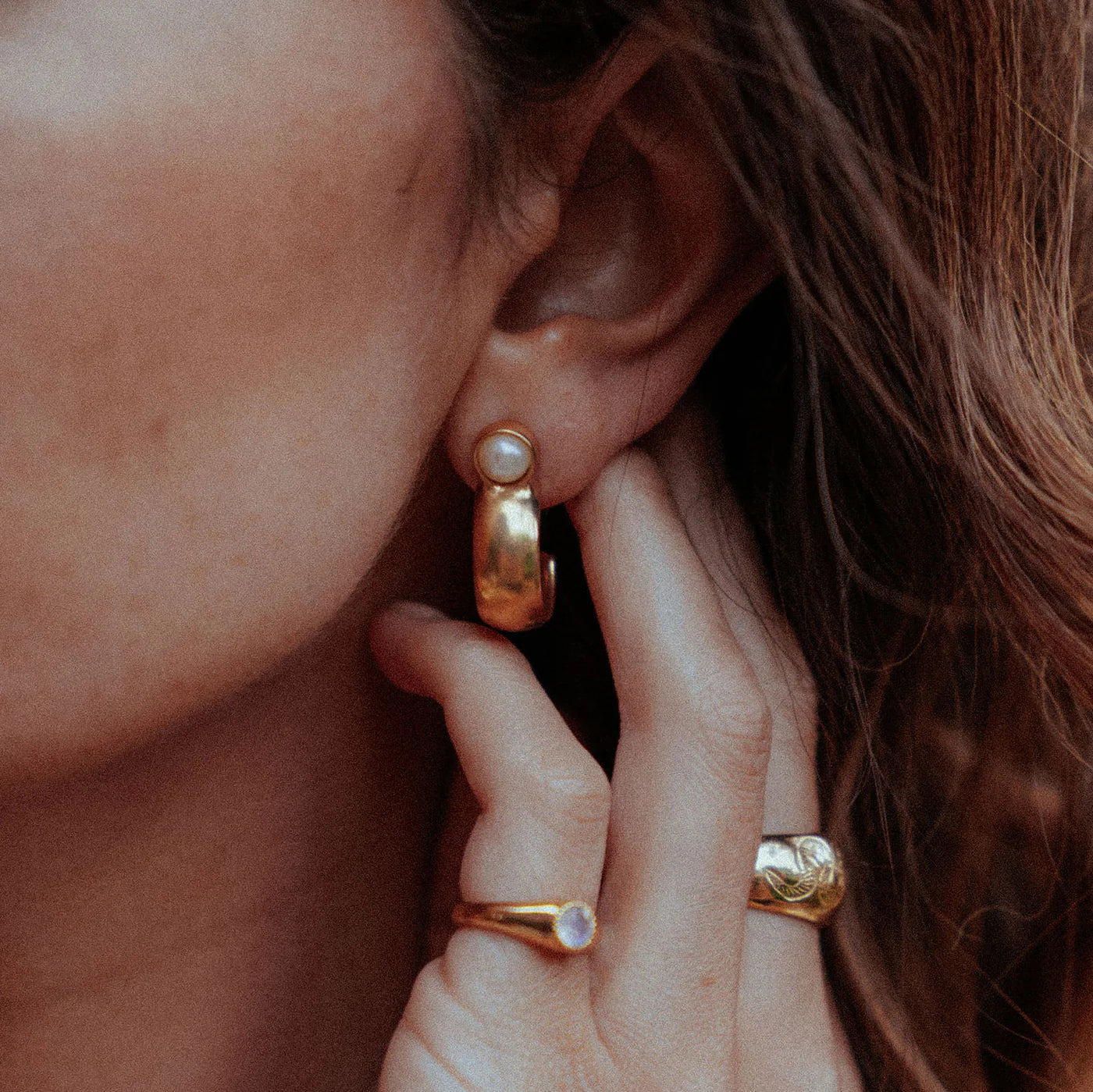 Cabinet | Kawai Hoop Earring Pearl