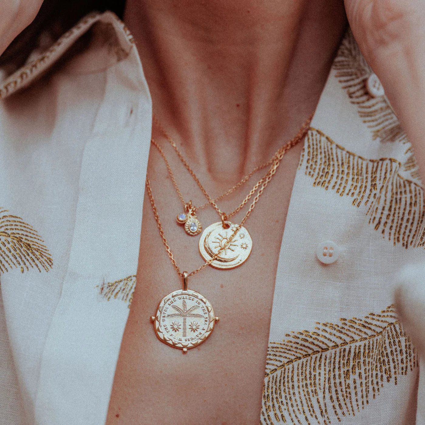 Cabinet | Shade Talisman Pendant On Trace Chain